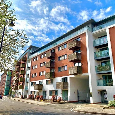 Insta-Style Penthouse With Balcony Or 2B Apartment With Balcony Birmingham City Centre Dış mekan fotoğraf