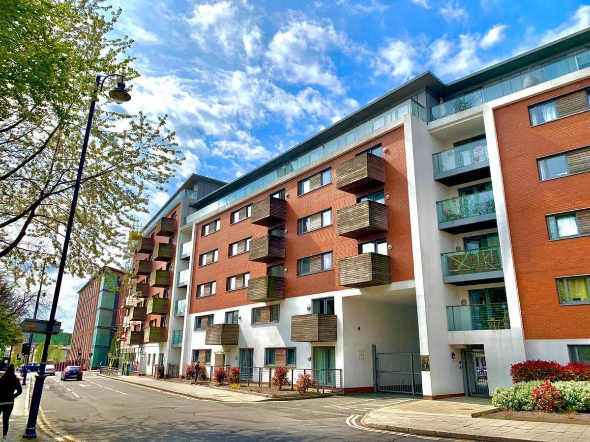 Insta-Style Penthouse With Balcony Or 2B Apartment With Balcony Birmingham City Centre Dış mekan fotoğraf