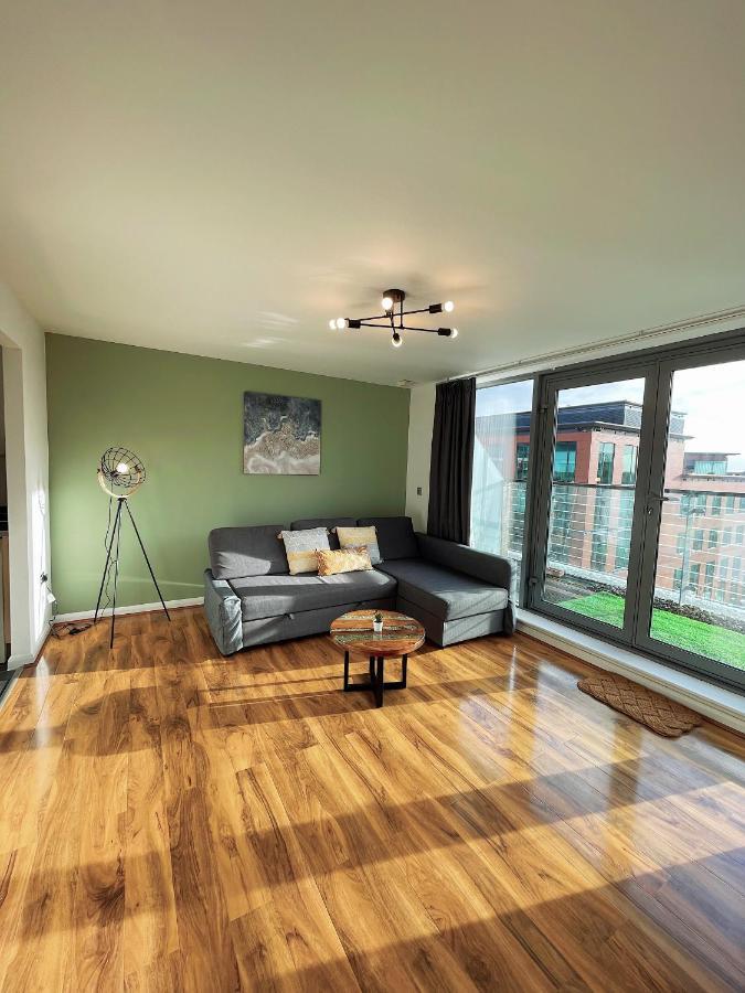 Insta-Style Penthouse With Balcony Or 2B Apartment With Balcony Birmingham City Centre Dış mekan fotoğraf