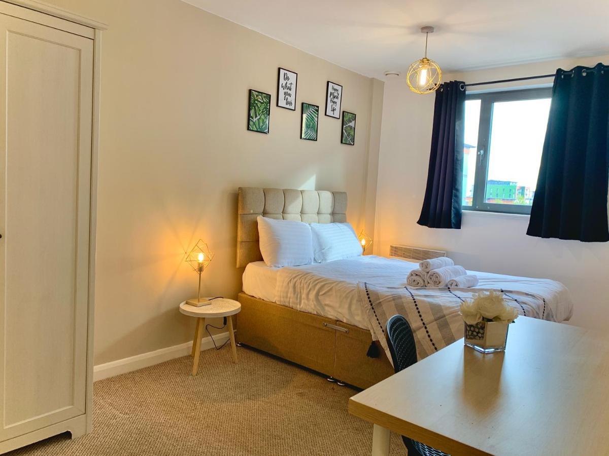 Insta-Style Penthouse With Balcony Or 2B Apartment With Balcony Birmingham City Centre Dış mekan fotoğraf